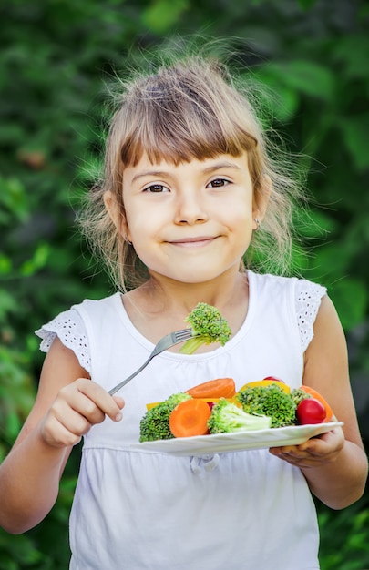 Obowiązek utrzymywania dziecka do 26 roku życia jest istotny